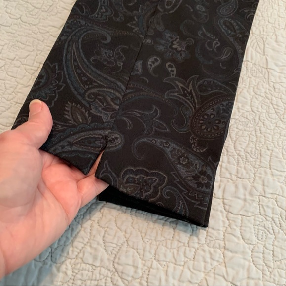 Chico’s Black Paisley Pattern Pants - 12 - Picture 10 of 15